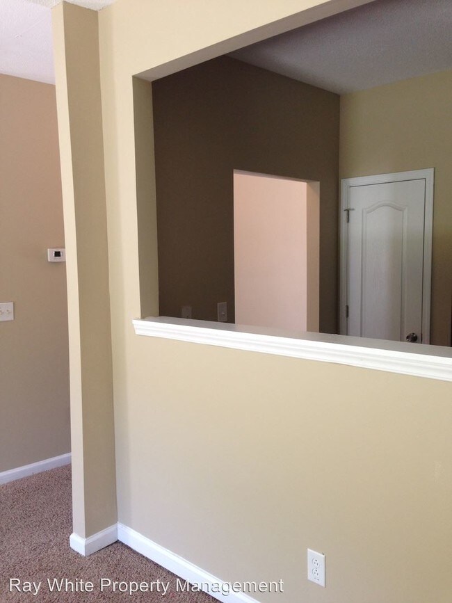 Building Photo - 6094 Oak Bend Ct