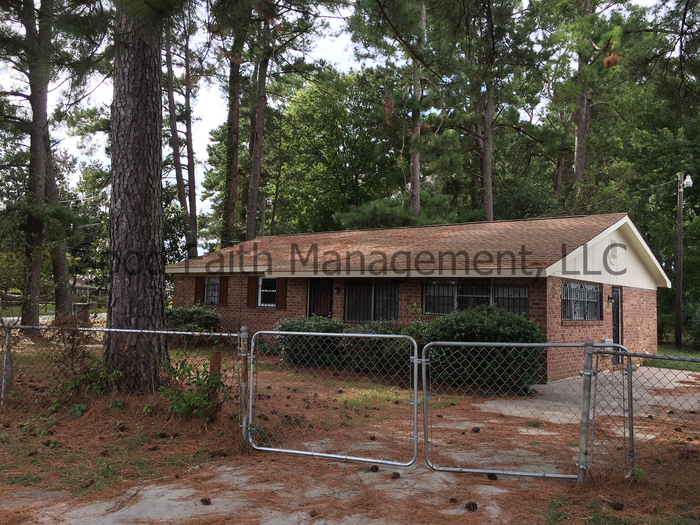 Foto principal - 537 Aiken St