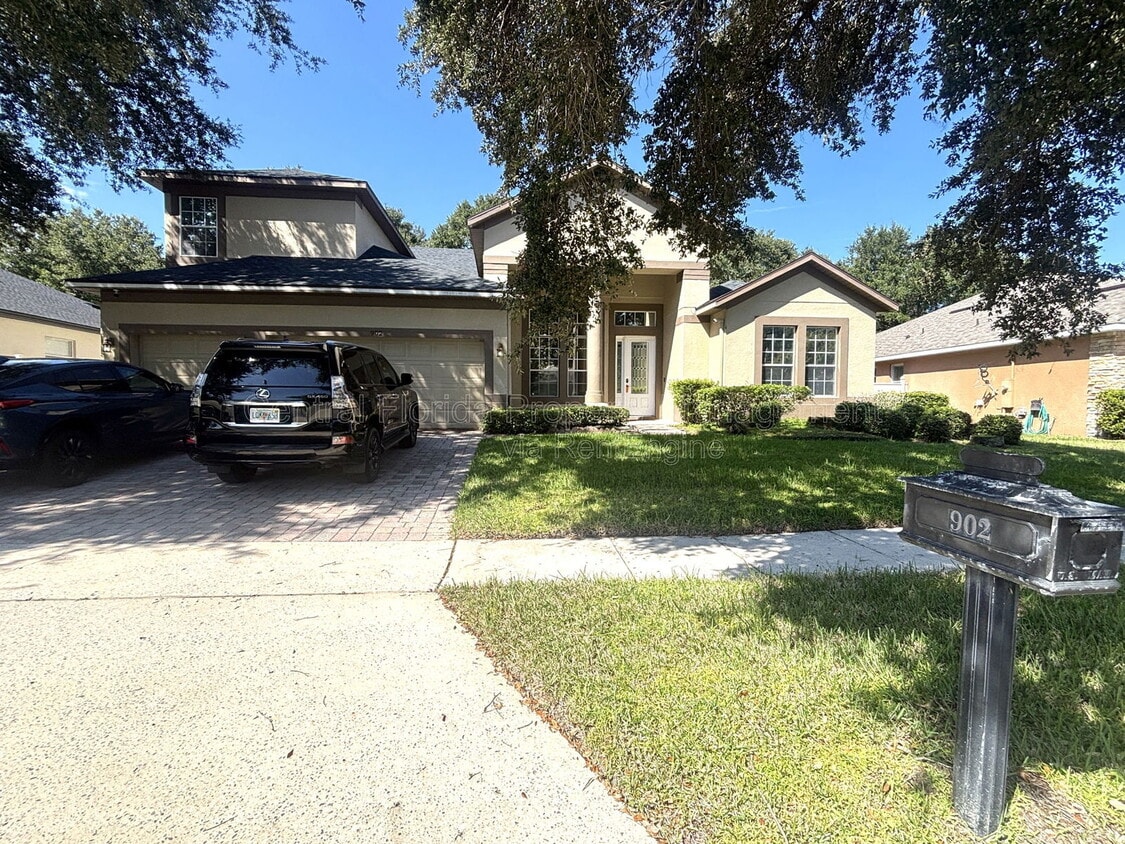 Photo - 902 Hire Cir