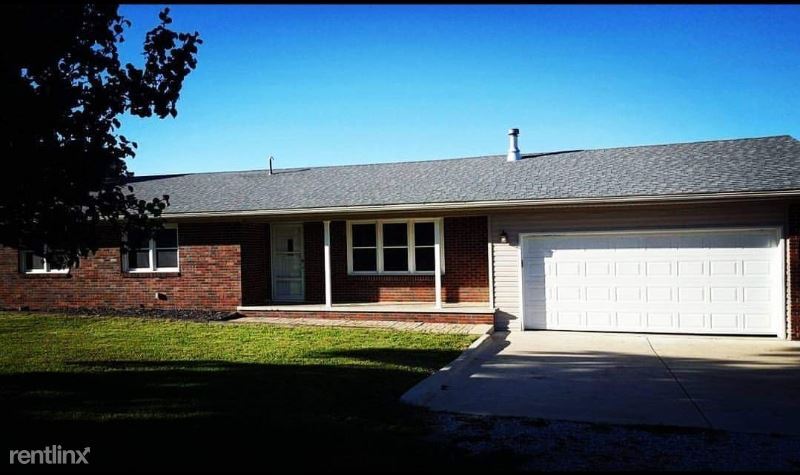 Primary Photo - 3 br, 2 bath House - 139 Saddle Club Road