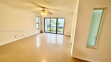 Building Photo - 3664 Alder Dr