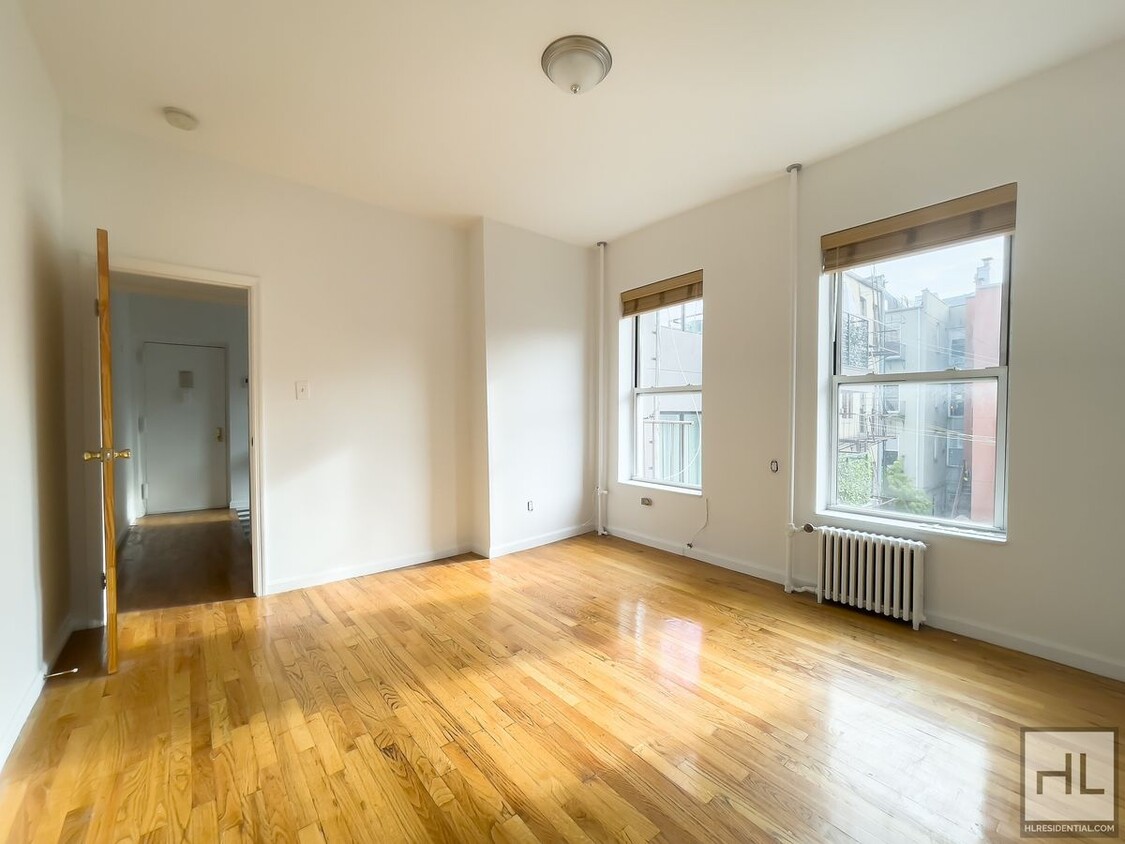 DIAMOND STREET / Greenpoint Studio / Amazi... - Room for Rent in ...