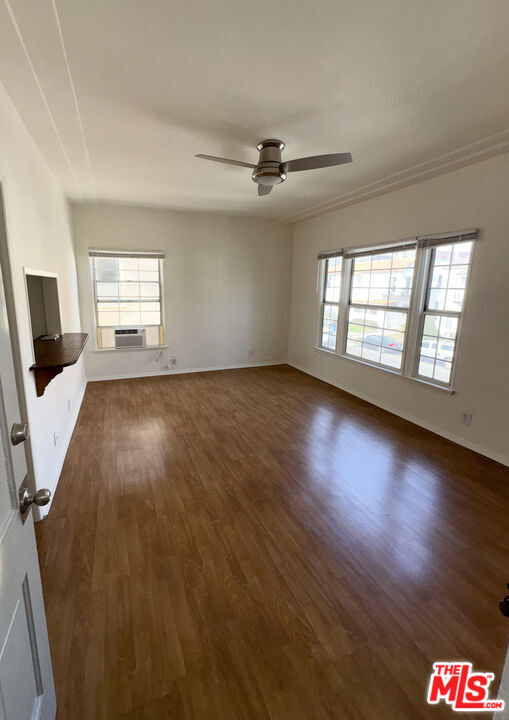 Foto del edificio - 639 Cochran Ave