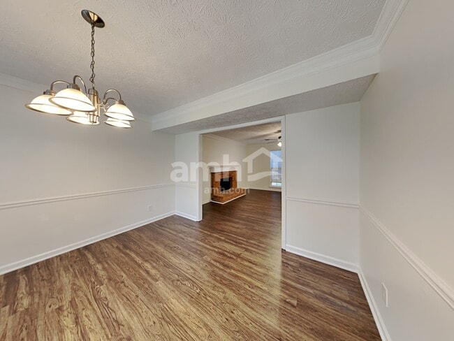Building Photo - 2718 Ridgely Court