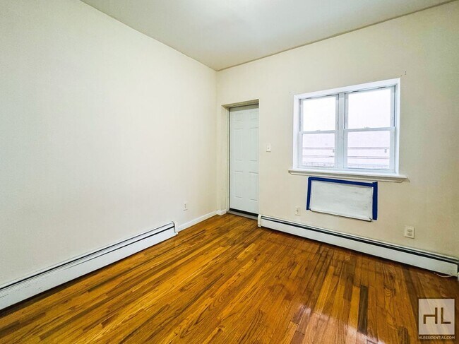 Foto del edificio - VAN SICLEN AVENUE