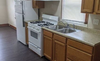 Foto del edificio - 502 Kerr Ave