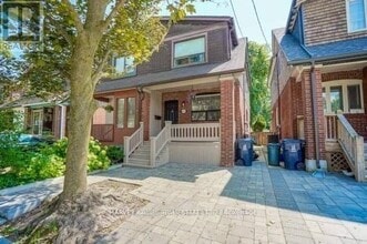 Building Photo - 401 Davisville Ave