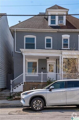 Building Photo - 1334 Lehigh St