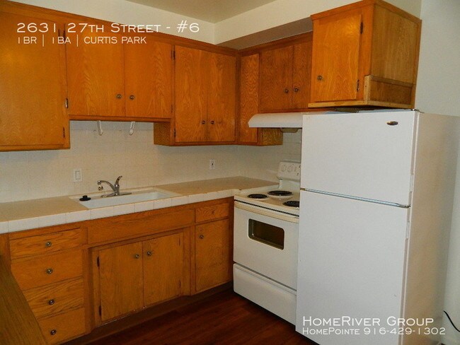 Foto del edificio - 2631 27th St