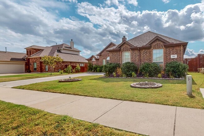 Building Photo - Lakeview Bliss: Your Dream Home Awaits! Co...