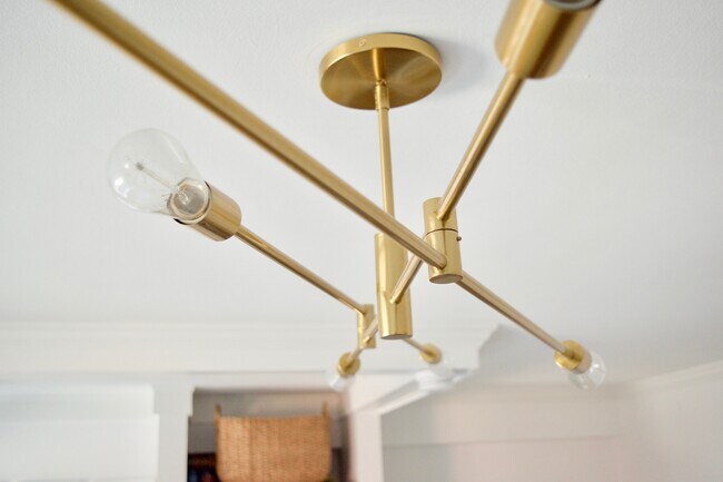 Modern lighting - 2130 N St NW