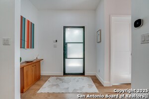Building Photo - 211 Gibson