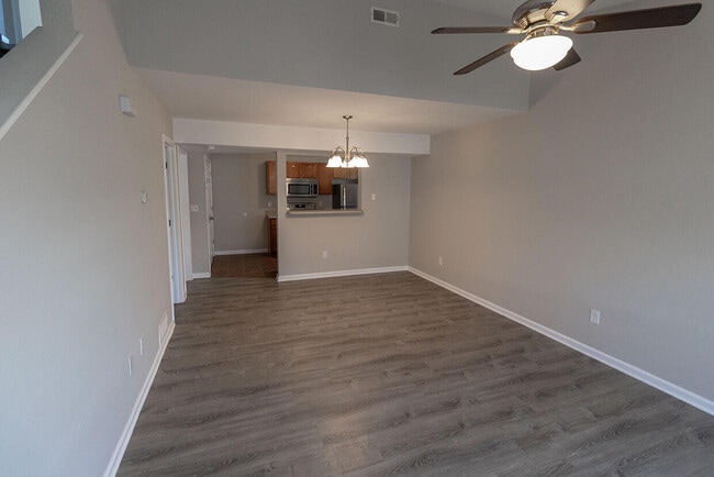 Building Photo - 1403 Bodie Dr