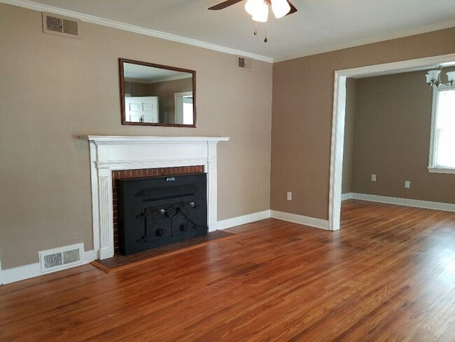 Building Photo - 1100 W Williams Cir