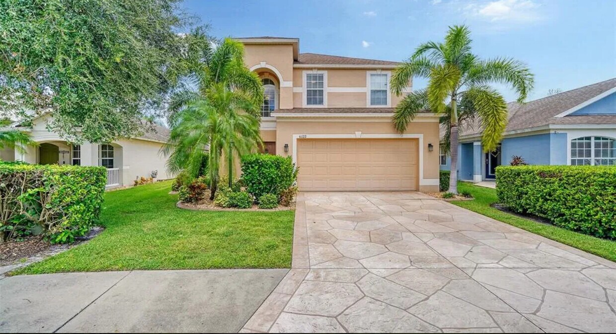 Primary Photo - 6122 Blue Runner Ct