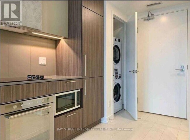 Photo du bâtiment - 19 Western Battery Rd