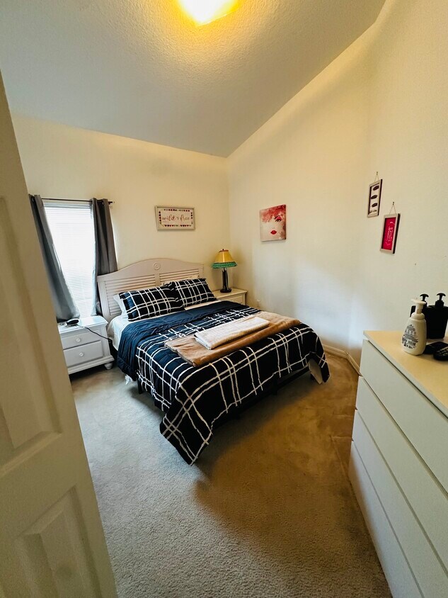 Foto principal - 218 Vizcay Way