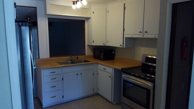 Foto del edificio - 3602 Dunn Ave