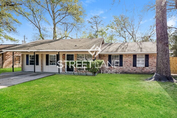 Primary Photo - REDUCED PRICE! Charming 4 bedroom home in ...