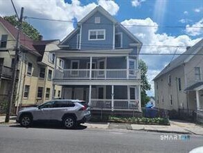 Building Photo - 120 Easton Ave