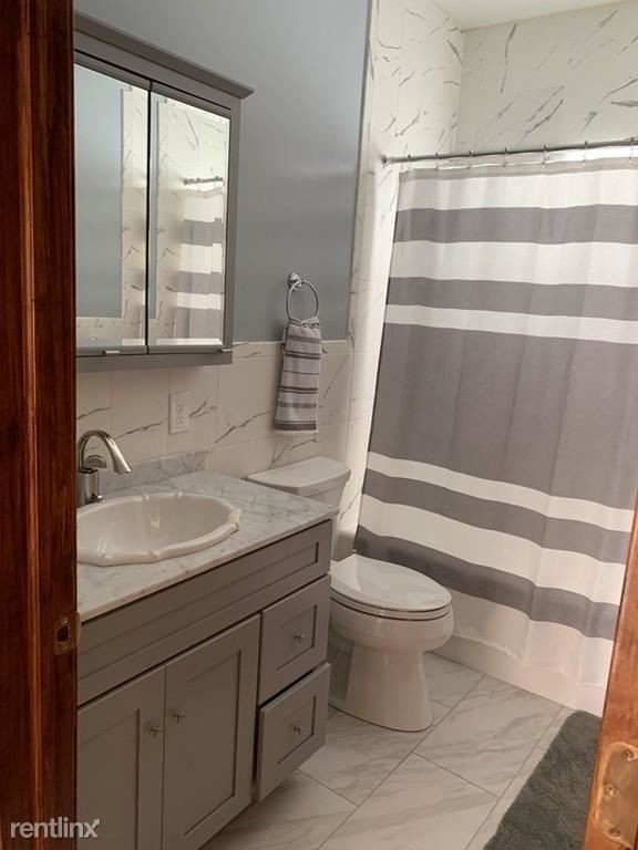 Foto del edificio - 3 br, 1 bath  - 355 Broadway # 2