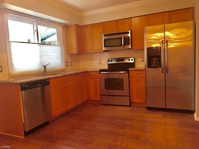 Foto del edificio - 4202 Hudson Bend Rd