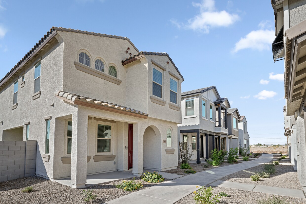 Foto principal - Ironwood Homes at River Run