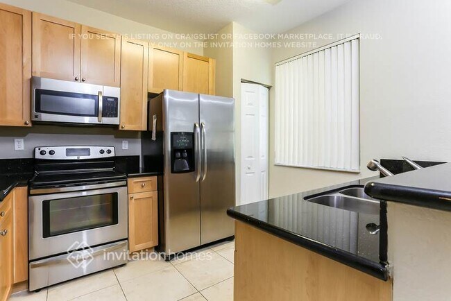 Foto del edificio - 12421 SW 50th Ct