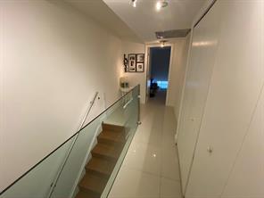 Foto del edificio - 916 NE 27th Ave