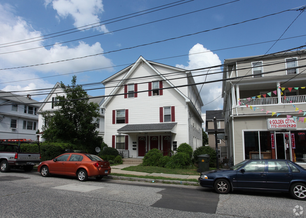 Foto del edificio - 200 Montauk Ave