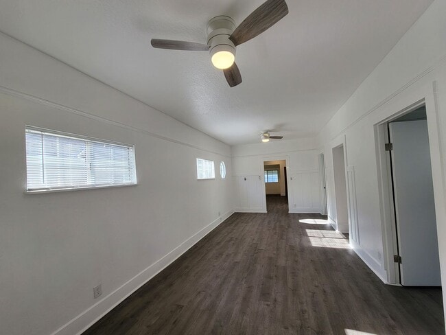 Building Photo - 2810 43rd St