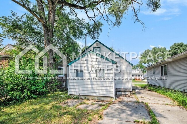 Foto del edificio - 7520 Orchard Ave