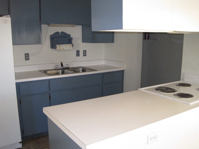 Building Photo - 1151 W Harvest St