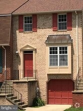 Building Photo - 8278 Waterside Ct