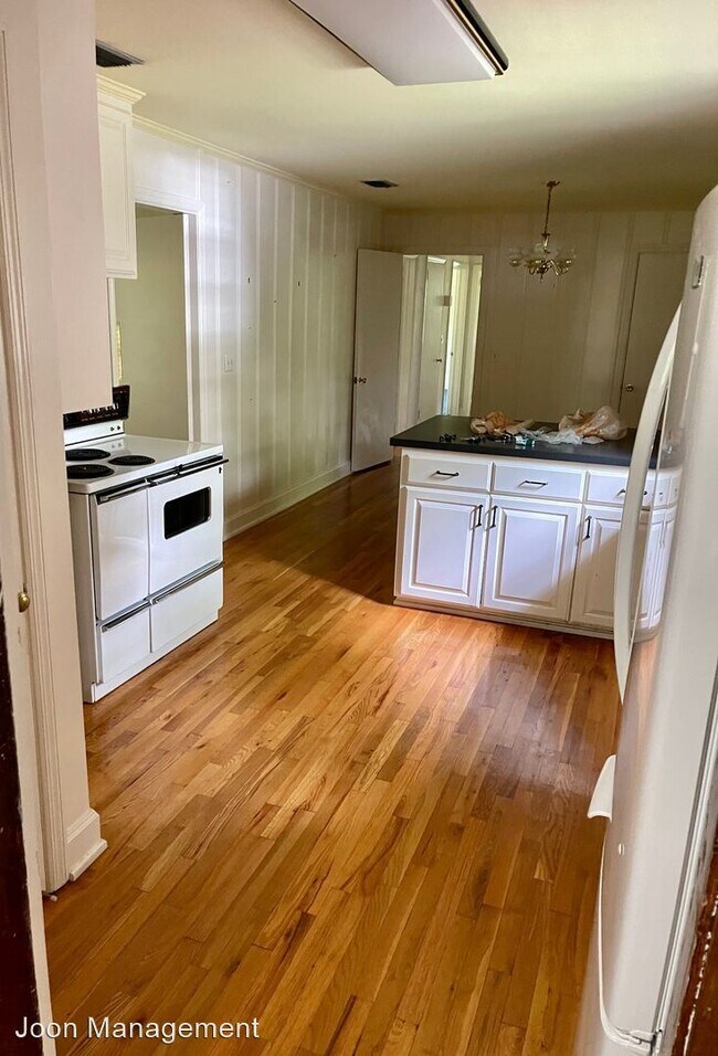 Foto del edificio - 3 br, 3 bath House - 4018 Copeland Drive