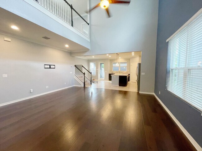 Foto del edificio - 4 bed/2.5 bath Winter Garden Single Family...