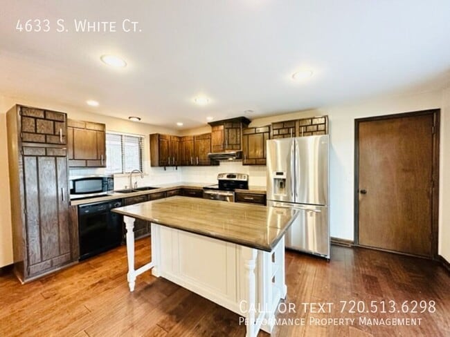 Building Photo - 4633 S White Ct