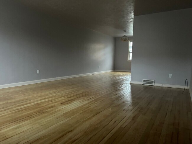 Foto del edificio - 4057 Township Pkwy