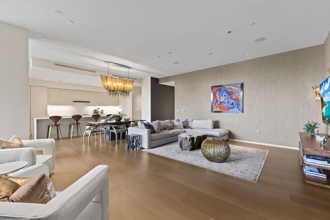 Foto del edificio - Park Lane 5305 - 3BR w/Swimming Pool and Yard!