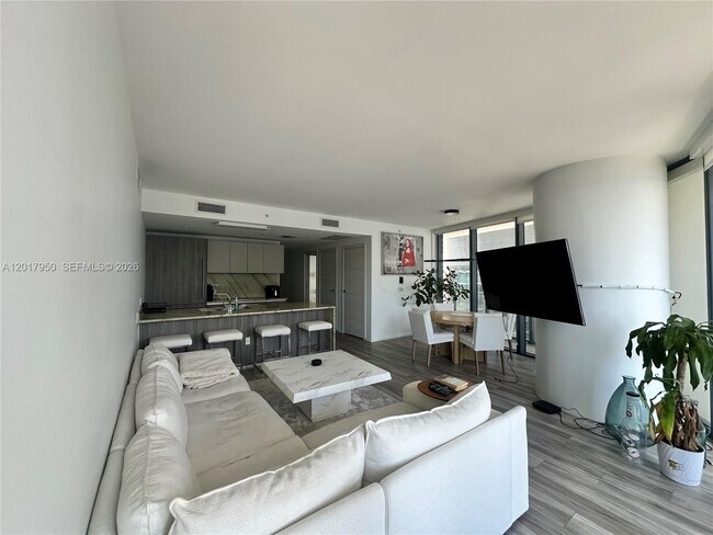 Foto del edificio - 801 S Miami Ave