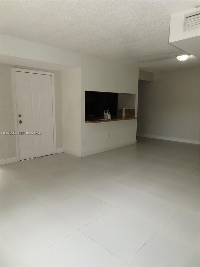 Foto del edificio - 13894 SW 65th Terrace