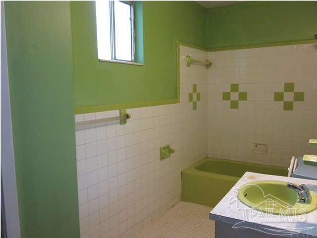 Foto del edificio - 671 E Olive Rd