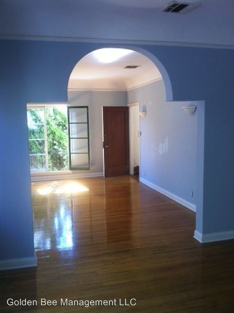 Foto del edificio - 741 S Mansfield Ave