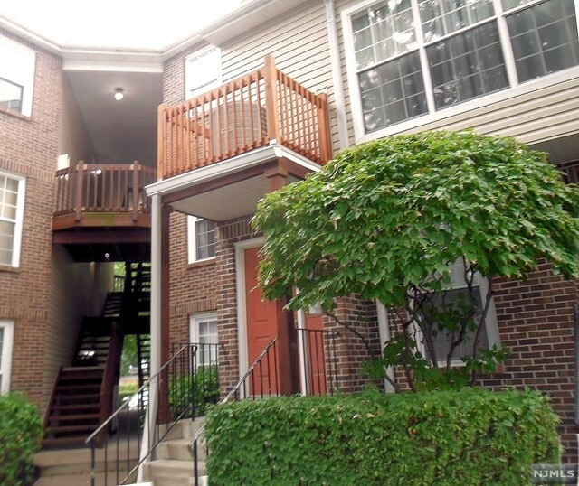 764 Charles, Fort Lee, NJ 07024 Condo for Rent in Fort Lee, NJ