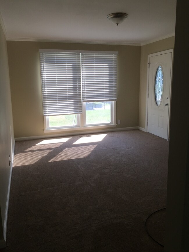 Building Photo - 642 Harpeth Bend Dr