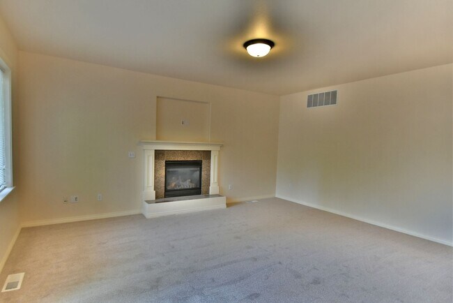 Foto del edificio - 4bd/2.5ba Bothell Home