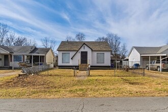 Building Photo - 1511 N 39th St