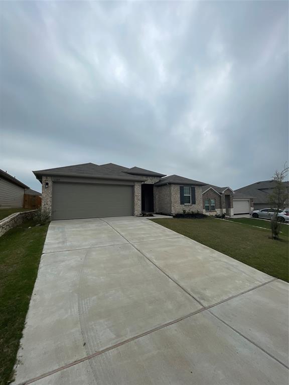 Building Photo - 6109 Shanjia Dr
