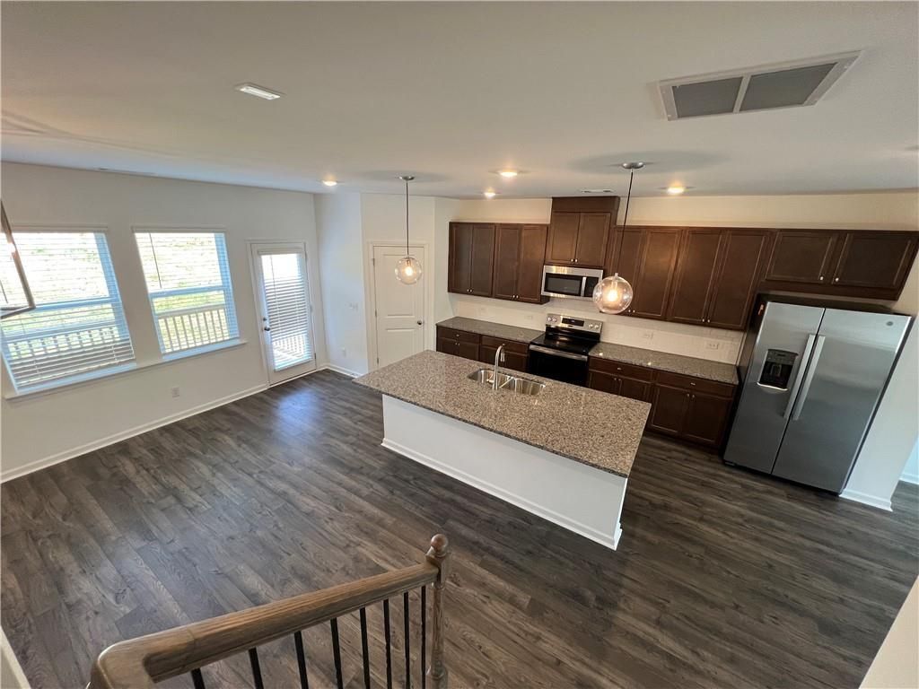 Building Photo - 3188 Esatham Run Dr