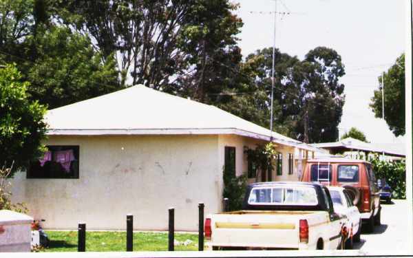 Foto del edificio - 3751-3755 Dufau Rd
